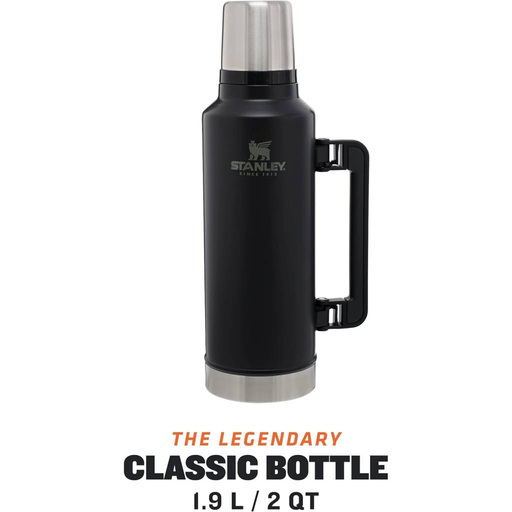 Stanley Classic Legendary Thermosflasche 1.9L - Thermos Hält 45 Stunden Heiß Oder Kalt - Edelstahl Thermoskanne - BPA-Frei - Spülmaschinenfest - Matte Black