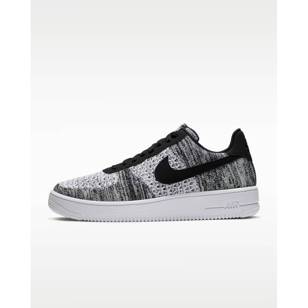 Nike Air Force 1 Flyknit 2.0 – Leichter Sneaker in Schwarz/Weiß
